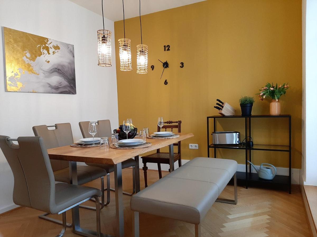 Apartment 4-6 Personen I 80Qm I Altstadt I Dachterasse I Parkplatz Straubing Exterior photo