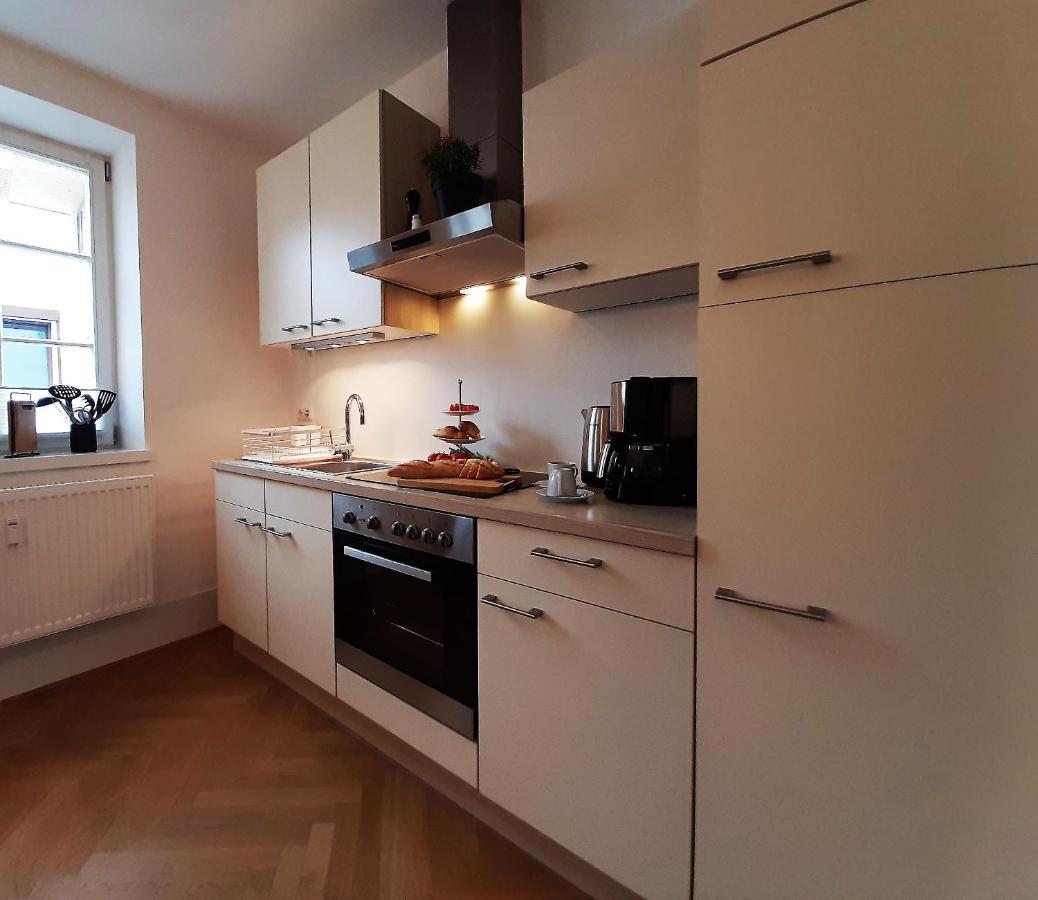 Apartment 4-6 Personen I 80Qm I Altstadt I Dachterasse I Parkplatz Straubing Exterior photo